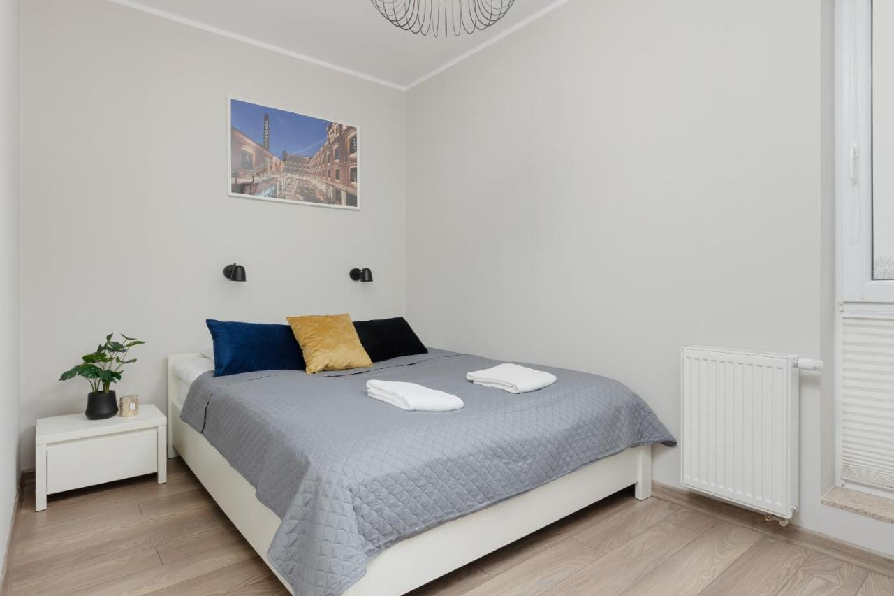 Modern One Bedroom Apartment With Parking In Lodz By Renters Prestige Zewnętrze zdjęcie